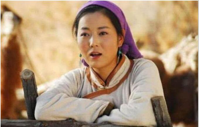 王菁华和王茜华是什么关系(王茜华怎么了)