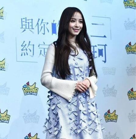 周二珂是王思聪的女友吗？周二珂在熊猫的房