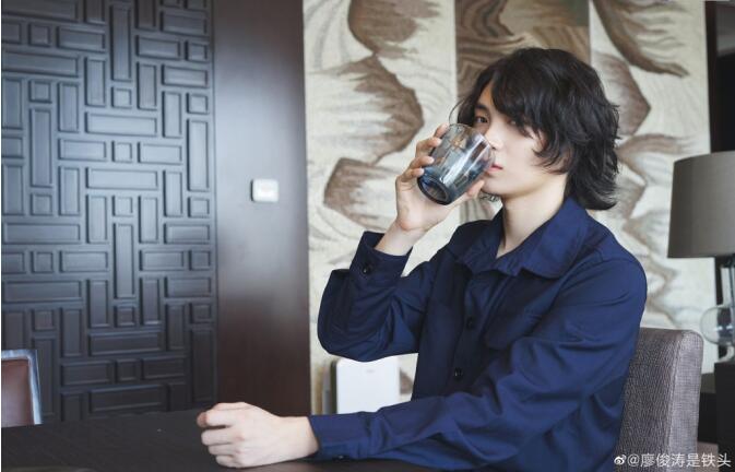 廖俊涛为什么叫廖甜甜(廖俊涛这个人) 廖俊涛为什么叫廖甜甜(廖俊涛这个人)