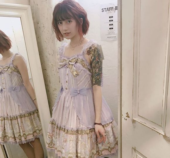 黑尾酱的纹身是真的吗?黑尾酱陈典多大岁数 黑尾酱的纹身是真的吗?黑尾酱陈典多大岁数