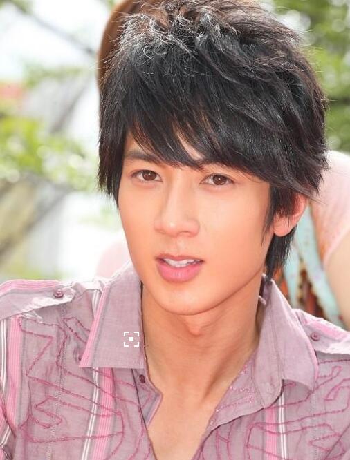 篮球火吴尊发型怎么留?篮球火是吴尊颜值巅(篮球火吴尊图片)