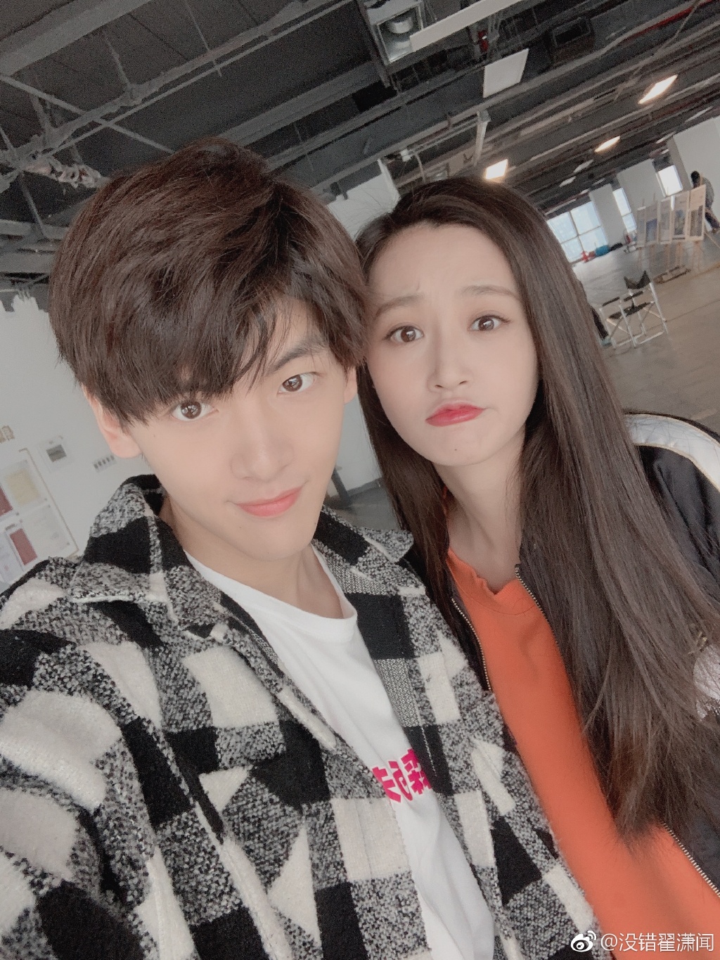 翟潇闻为什么叫人间小苦瓜、小企鹅、翟闻 翟潇闻为什么叫人间小苦瓜、小企鹅、翟闻