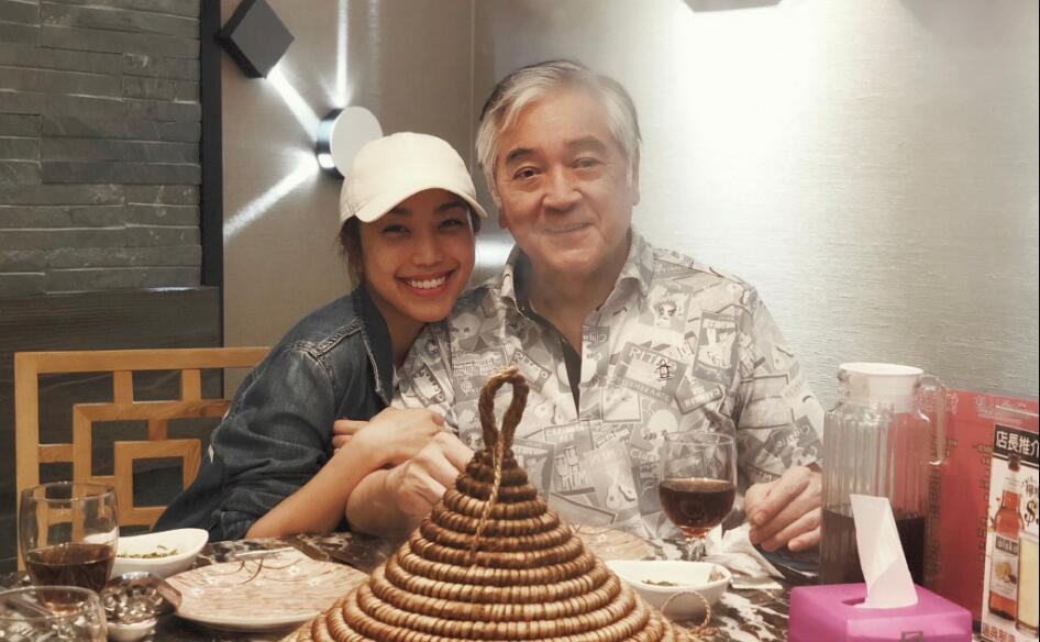 姜丽文为什么不跟秦沛姓秦(秦沛女儿姜丽文为什么姓姜)