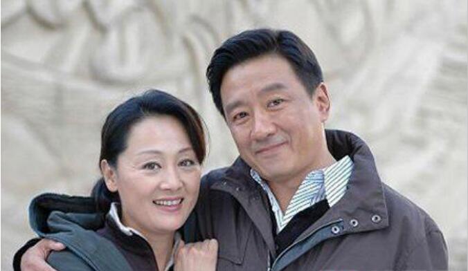 丁勇岱眼睛怎么了有一只假眼吗 丁勇岱眼睛怎么了有一只假眼吗