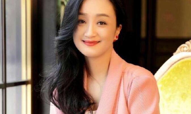 伍宇娟现状如何老公是谁(伍宇娟个人资料及图片 年轻) 伍宇娟现状如何老公是谁(伍宇娟个人资料及图片 年轻)