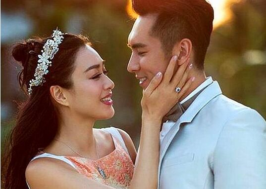 钟丽缇年轻时候的性感照片 钟丽缇年轻时候的性感照片