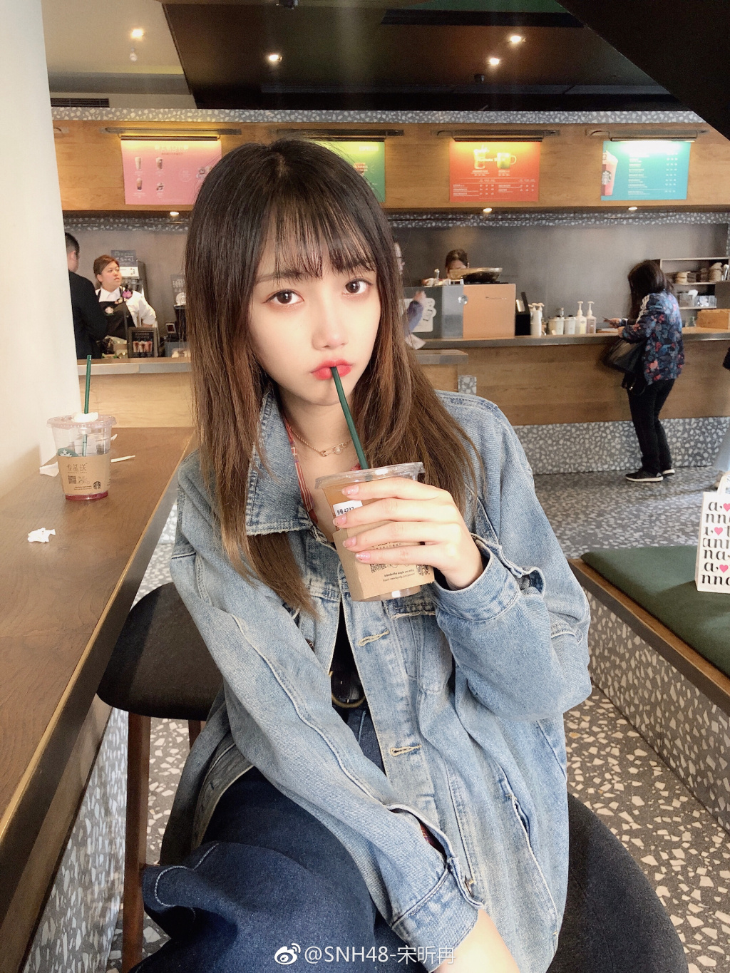 宋昕冉和鞠婧祎认识吗俩人什么关系