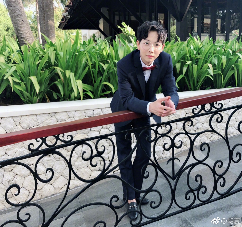 胡夏打游戏厉害吗(胡夏玩王者荣耀) 胡夏打游戏厉害吗(胡夏玩王者荣耀)