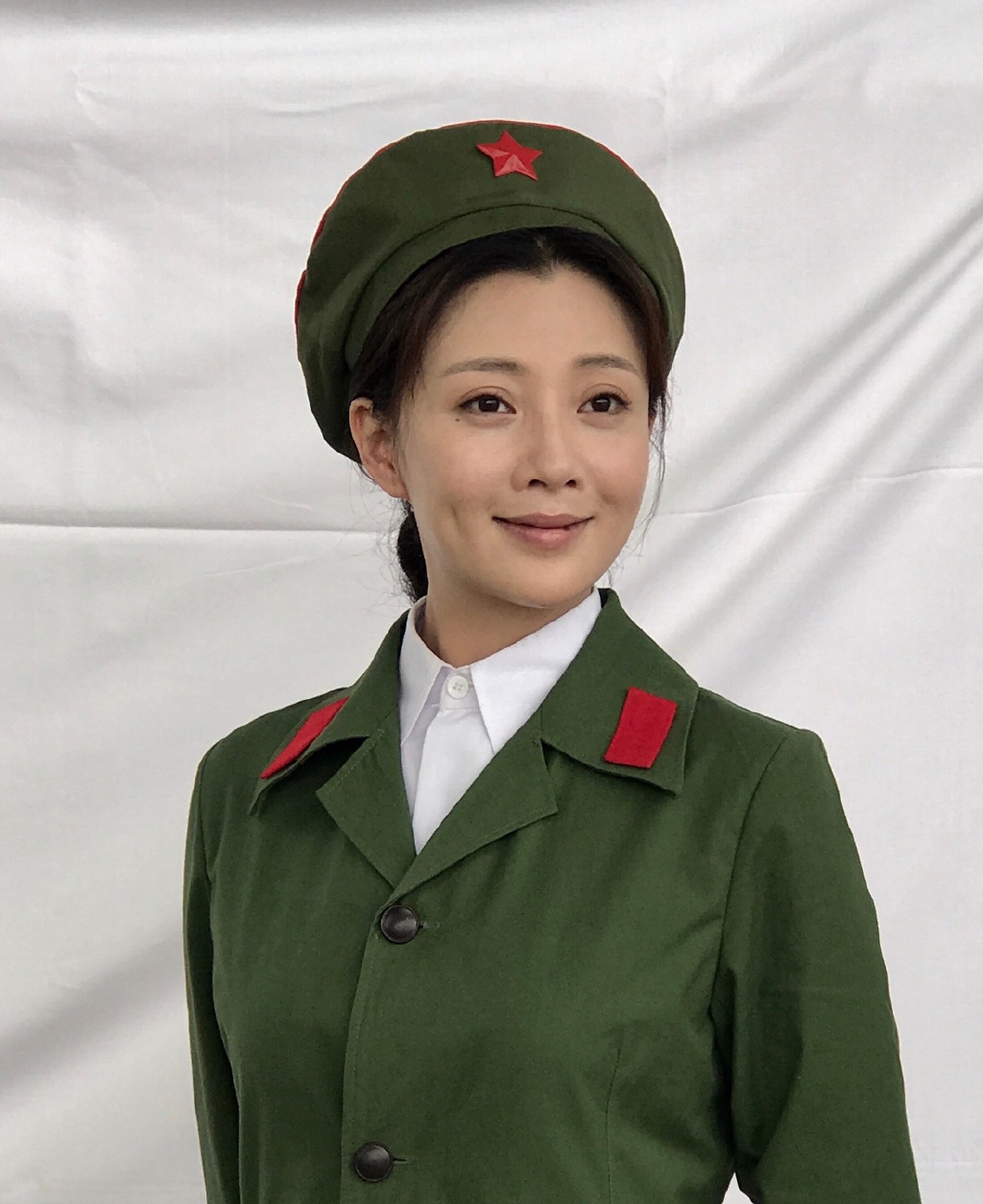 殷桃现任丈夫是孙东海吗(殷桃孙东海为什么分手) 殷桃现任丈夫是孙东海吗(殷桃孙东海为什么分手)