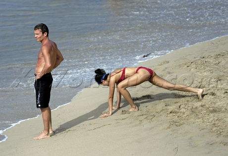 向涵之王安宇怎么在一起的因戏生情真的(向涵之王安宇一起演过什么)