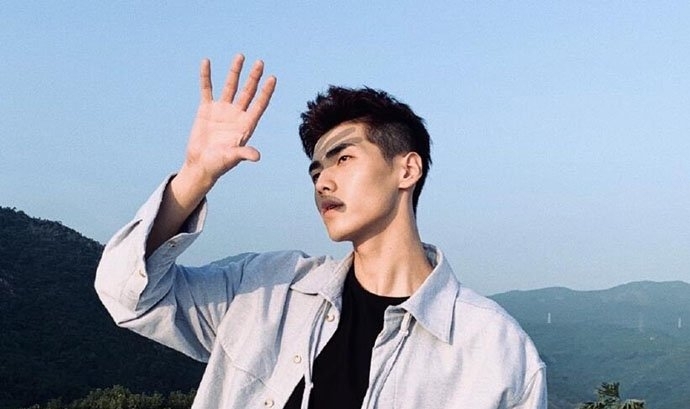 肖凯中女朋友是谁哪个公司的艺人(肖凯中的经纪公司)