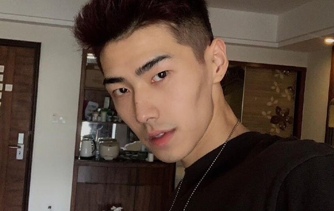 肖凯中女朋友是谁哪个公司的艺人(肖凯中的经纪公司)