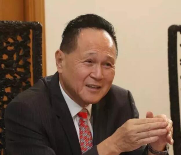 赵世曾年轻时照片(赵传年轻时照片)