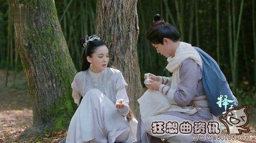 秋山君最后成为魔族了吗？秋山君和南客最后(秋山君最后和谁在一起了)