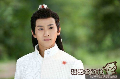 秋山君最后成为魔族了吗？秋山君和南客最后(秋山君最后和谁在一起了)