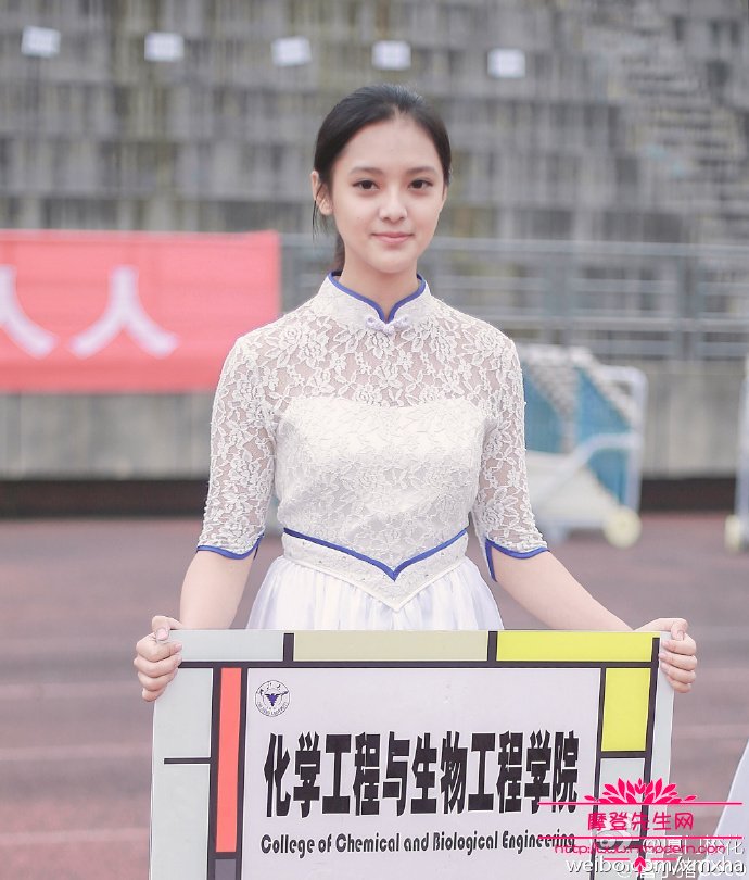 浙江大学詹陈男朋友照片(浙江大学曾博照片)