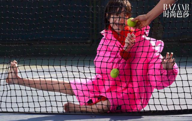 李庚希不是97年的吗怎么变2000了(李庚希00还是97)