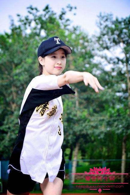 陈都灵和章泽天长相对比图片？章泽天女儿的(章泽天陈都灵素颜照片)