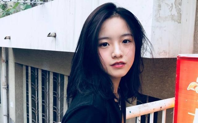 李庚希不是97年的吗怎么变2000了(李庚希00还是97) 李庚希不是97年的吗怎么变2000了(李庚希00还是97)