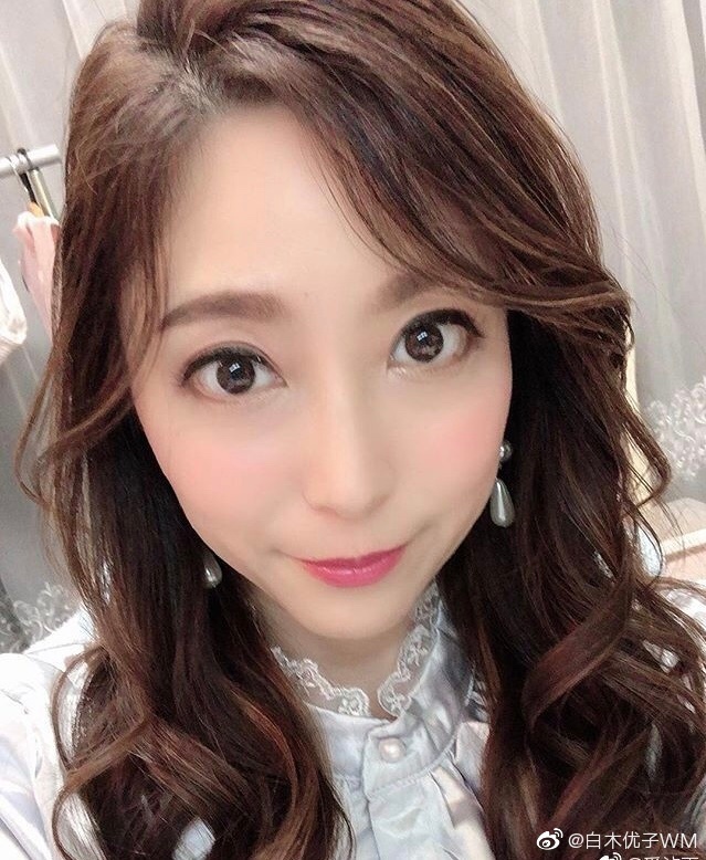 白木优子的新浪微博是自己写的吗(木子文哥01的微博)