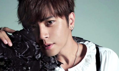 孙德荣称曾为罗志祥做假公益引网友热议