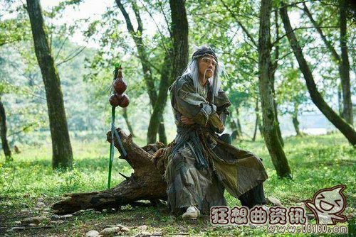 洪七公是怎么死的?洪七公的断指是什么回事(洪七公因为什么事砍了手指) 洪七公是怎么死的?洪七公的断指是什么回事(洪七公因为什么事砍了手指)