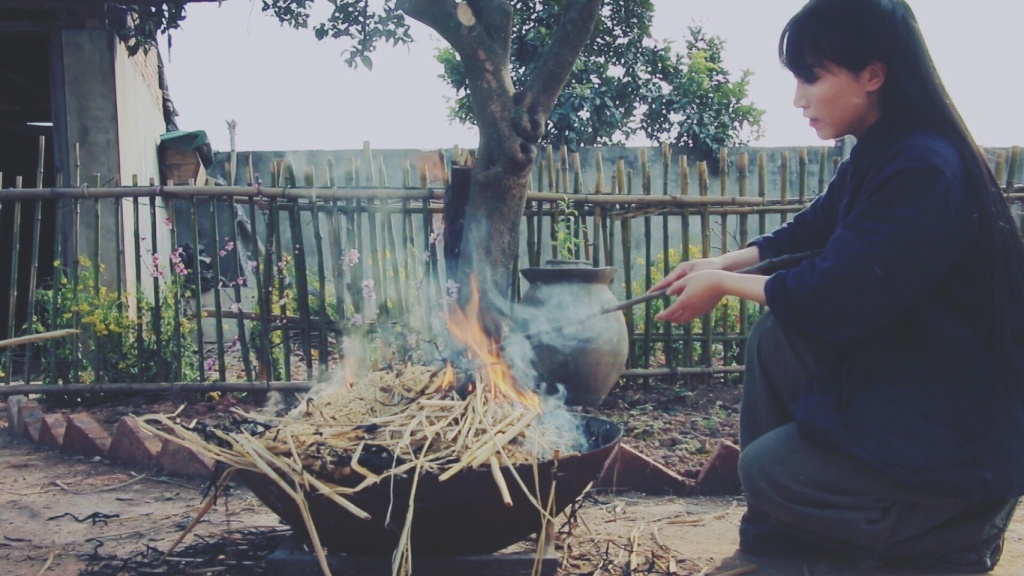 为什么说李子柒有1个亿？李子柒怎么盈利赚