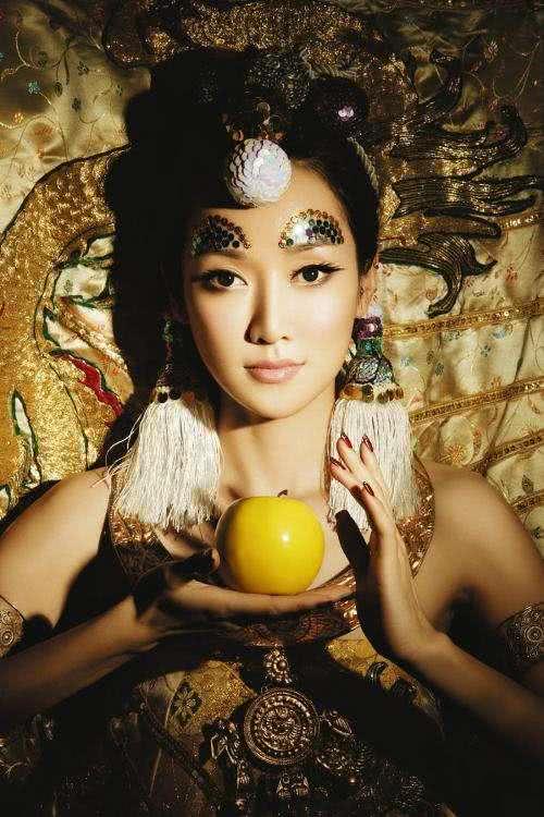 萨顶顶为什么叫作国际音乐人(萨顶顶为什么不是歌唱家)