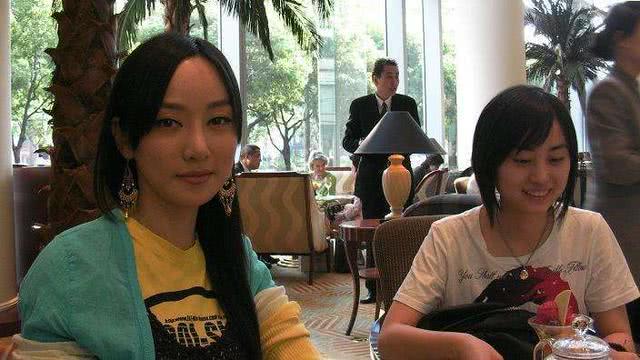 萨顶顶为什么叫作国际音乐人(萨顶顶为什么不是歌唱家)