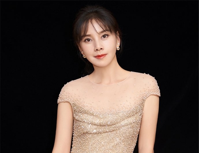 演员何琳老公家庭背景曝光(何琳个人资料老公是谁) 演员何琳老公家庭背景曝光(何琳个人资料老公是谁)