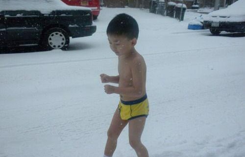 何宜德的事情都是真的吗(何宜德简介是真的吗)