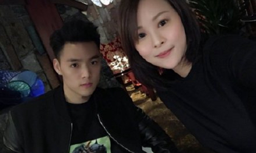 董又霖为狗狗咬伤蔡少芬道歉