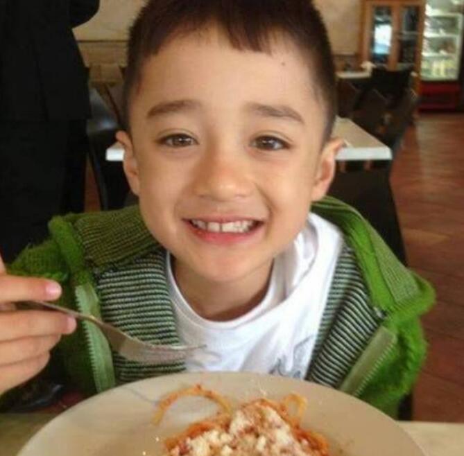 宝贝计划马修长大后的照片(宝贝计划小演员马修成年)