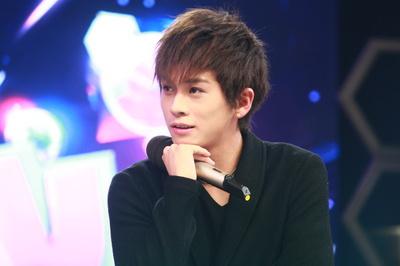 武艺和武星是亲兄弟吗？武艺上快乐男声是哪(武艺是歌手吗)