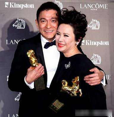 叶德娴和刘德华什么关系？叶德娴年轻时候的(叶德娴和刘德华关系有多好)