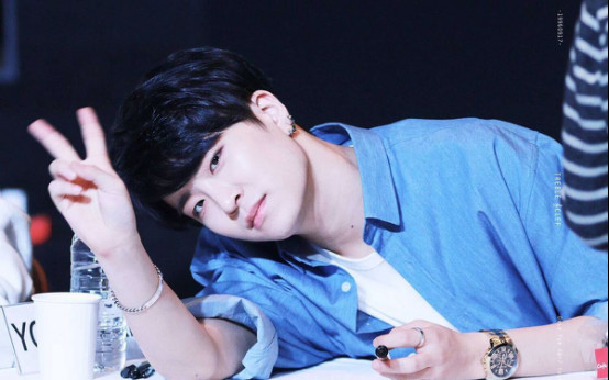 崔荣宰为什么叫小七?崔荣宰的手有什么问题