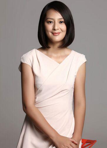 黄澜和黄菡是什么关系？黄澜前夫和现任老公(黄澜的前任与现任老公)