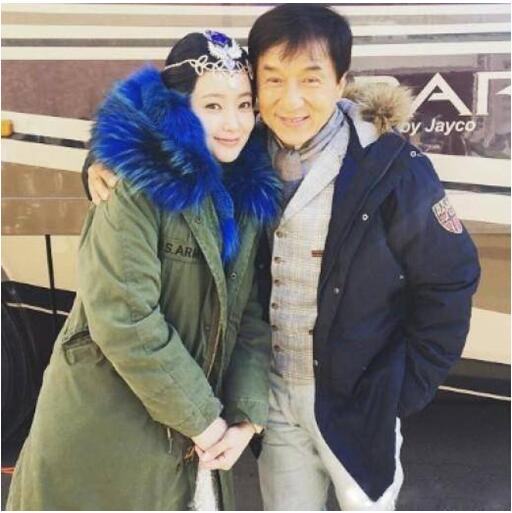 成龙和吴绮莉最后合影照片(成龙前妻吴绮莉后来照片) 成龙和吴绮莉最后合影照片(成龙前妻吴绮莉后来照片)