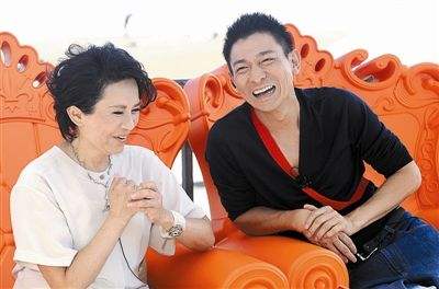 叶德娴和刘德华什么关系？叶德娴年轻时候的(叶德娴和刘德华关系有多好)