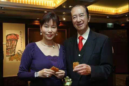 揭秘赌王哪个太太最有钱(赌王最喜欢的女人是谁) 揭秘赌王哪个太太最有钱(赌王最喜欢的女人是谁)