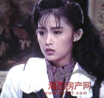 官晶华年轻时候的照片组图(官晶华近照)