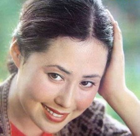 斯琴高娃为什么坐轮椅?斯琴高娃年轻时候的 斯琴高娃为什么坐轮椅?斯琴高娃年轻时候的