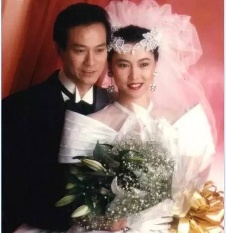 官晶华年轻时候的照片组图(官晶华近照)