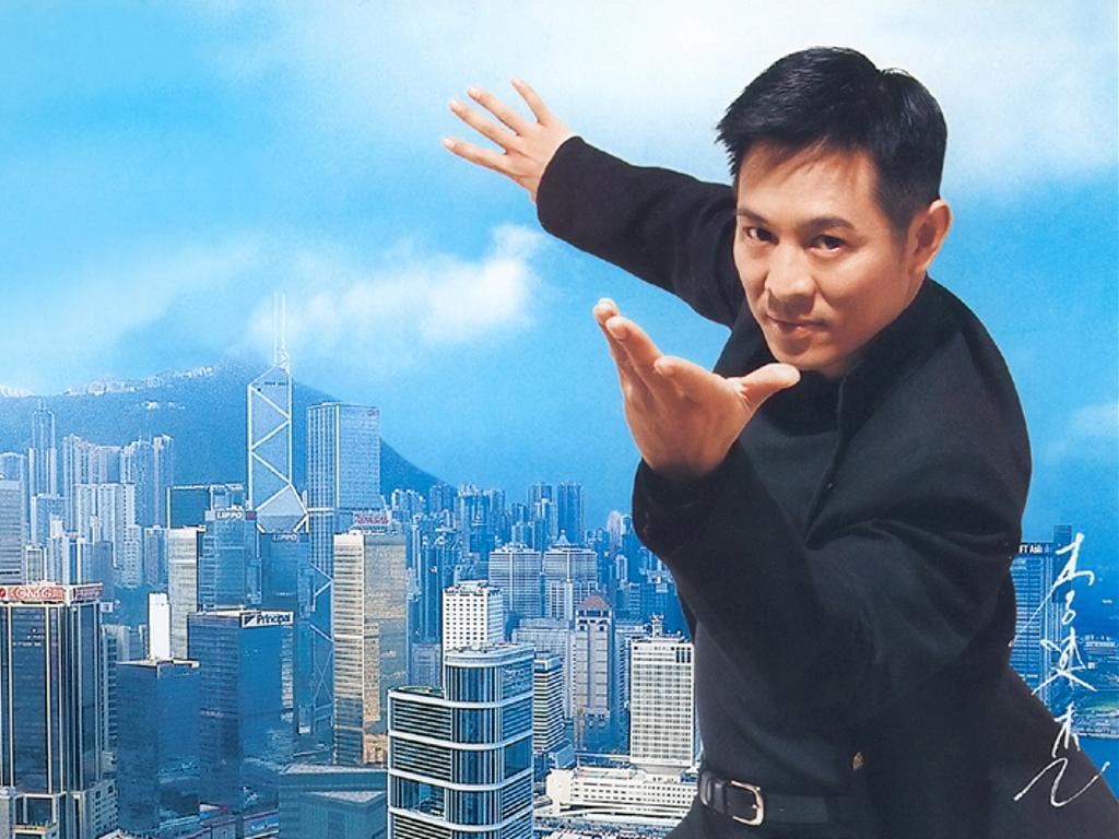 利智为什么不能回香港?利智被追杀是怎么回(利智不回香港原因) 利智为什么不能回香港?利智被追杀是怎么回(利智不回香港原因)