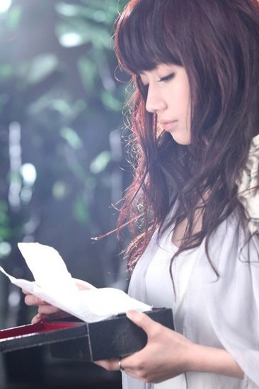 刘惜君不雅照照片(请放刘惜君的照片)