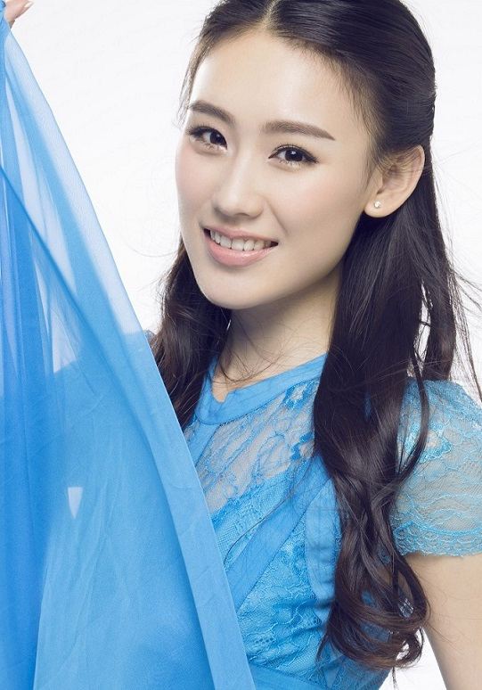 王婉中在酒店的照片(王婉多个人资料)