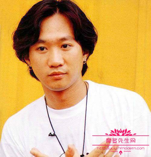 黄家驹墓地为啥不能去? 黄家驹死亡真相是 黄家驹墓地为啥不能去? 黄家驹死亡真相是