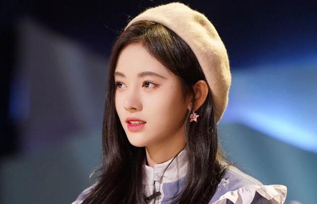 郑湫泓是不是做过牙齿整容(郑湫泓为什么这么漂亮) 郑湫泓是不是做过牙齿整容(郑湫泓为什么这么漂亮)