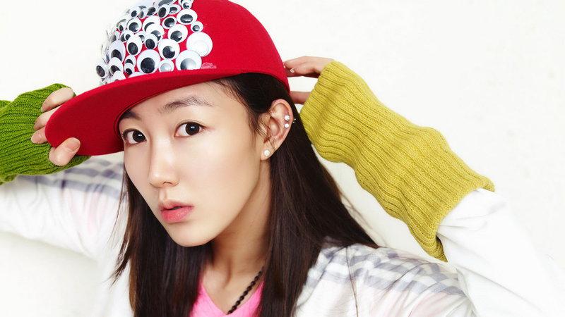 宋闵浩女朋友许灿美资料照片(宋闵浩最新图片)