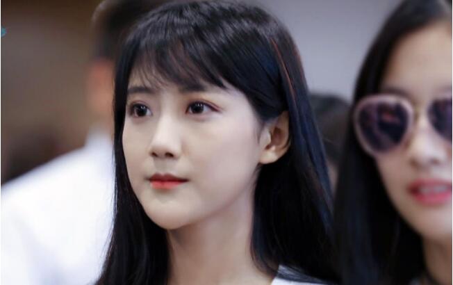 鞠婧祎为什么叫奇酷崽？鞠婧祎在snh48(鞠婧祎是爱奇艺的人吗)